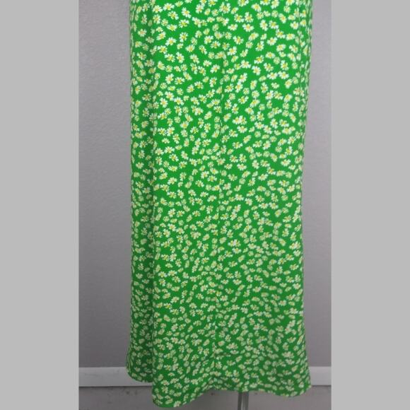 WAYF Floral Daisy Green Faux Wrap Midi Dress L - Picture 8 of 16